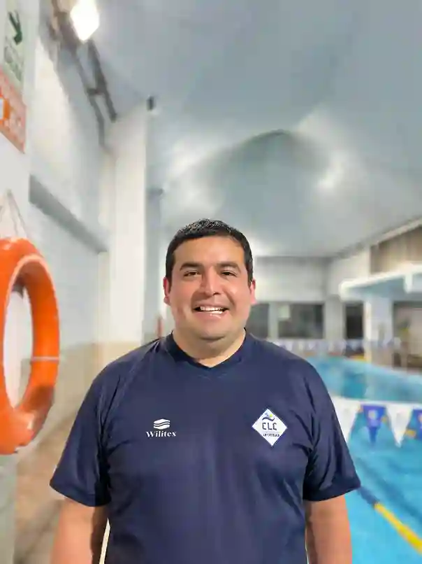 Fotografia del docente de Natación